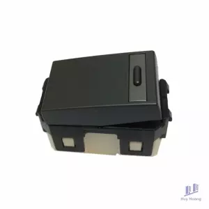 Công Tắc Panasonic Refina WEG55317MB Dòng Wide 1 Chiều