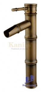 Vòi lavabo nóng lạnh Kaniss KS-8213GC