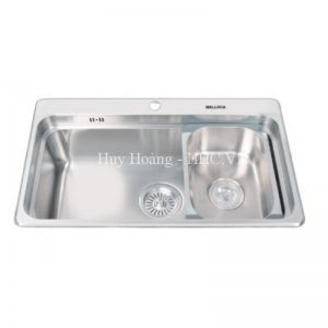 Chậu Rửa Chén Bát Malloca MS1022D (MS 1022D) Inox 304 1 Học Kèm Rổ